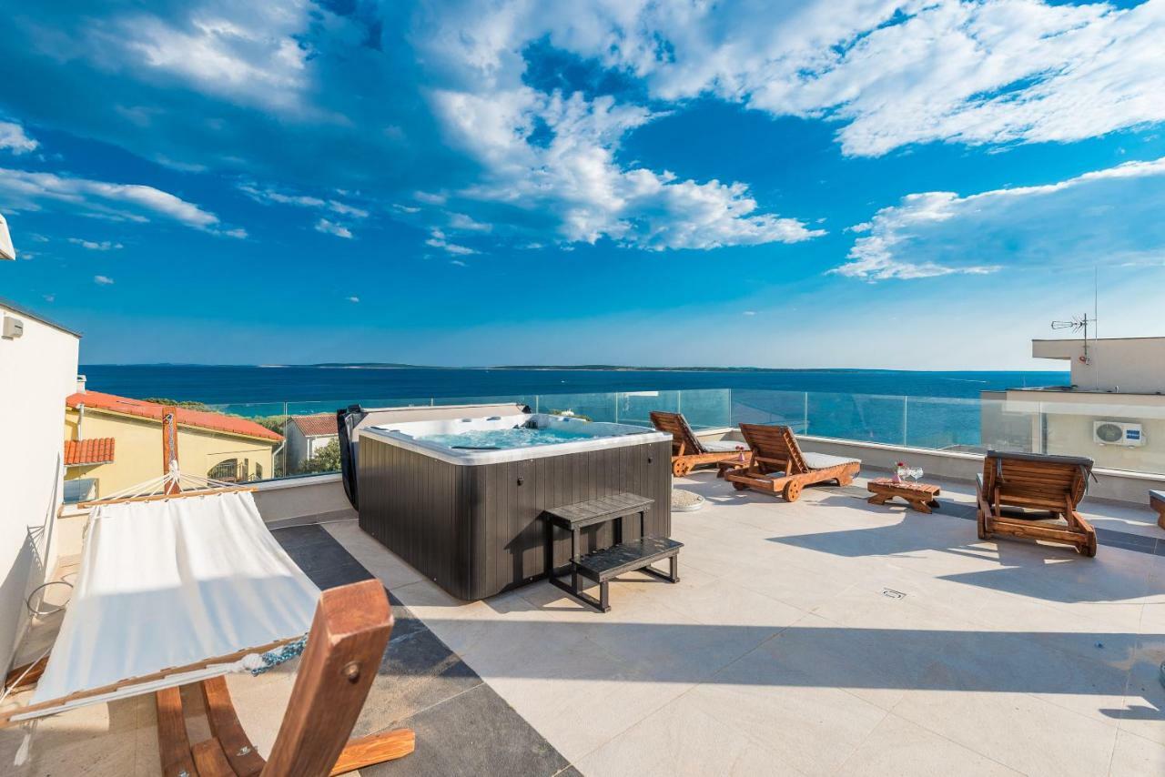Апартаменты Luxury Penthouse Мандре Экстерьер фото