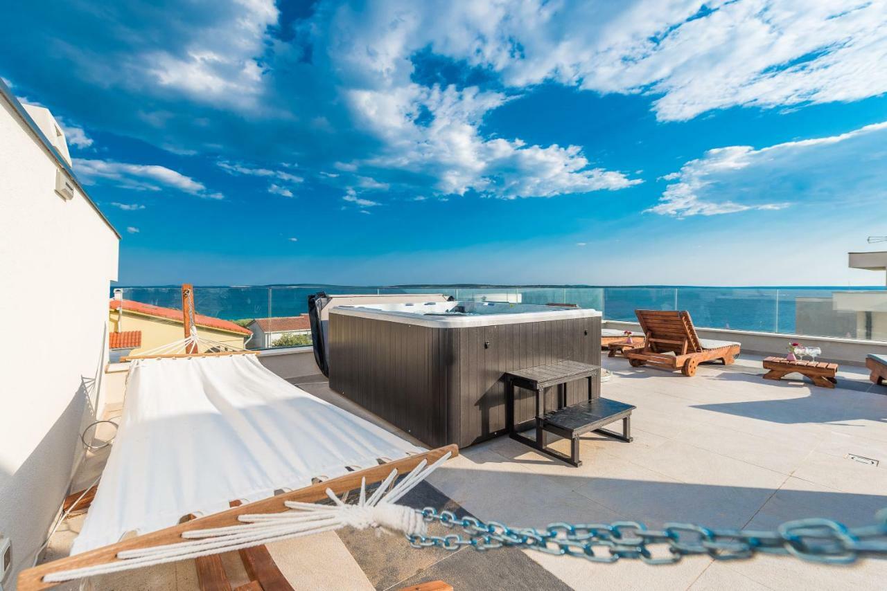 Апартаменты Luxury Penthouse Мандре Экстерьер фото